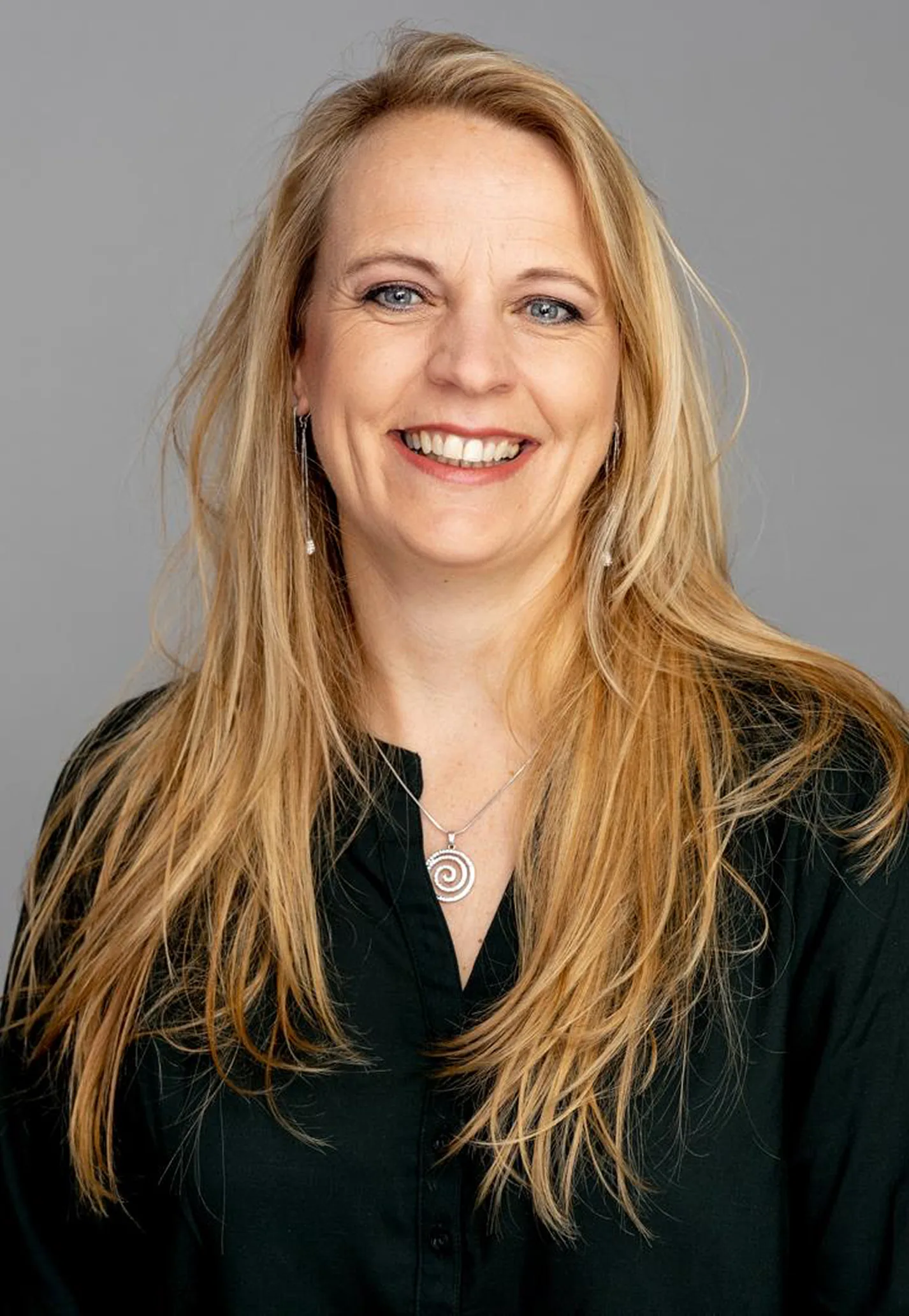 Porträt der Traurednerin Sandra Killias